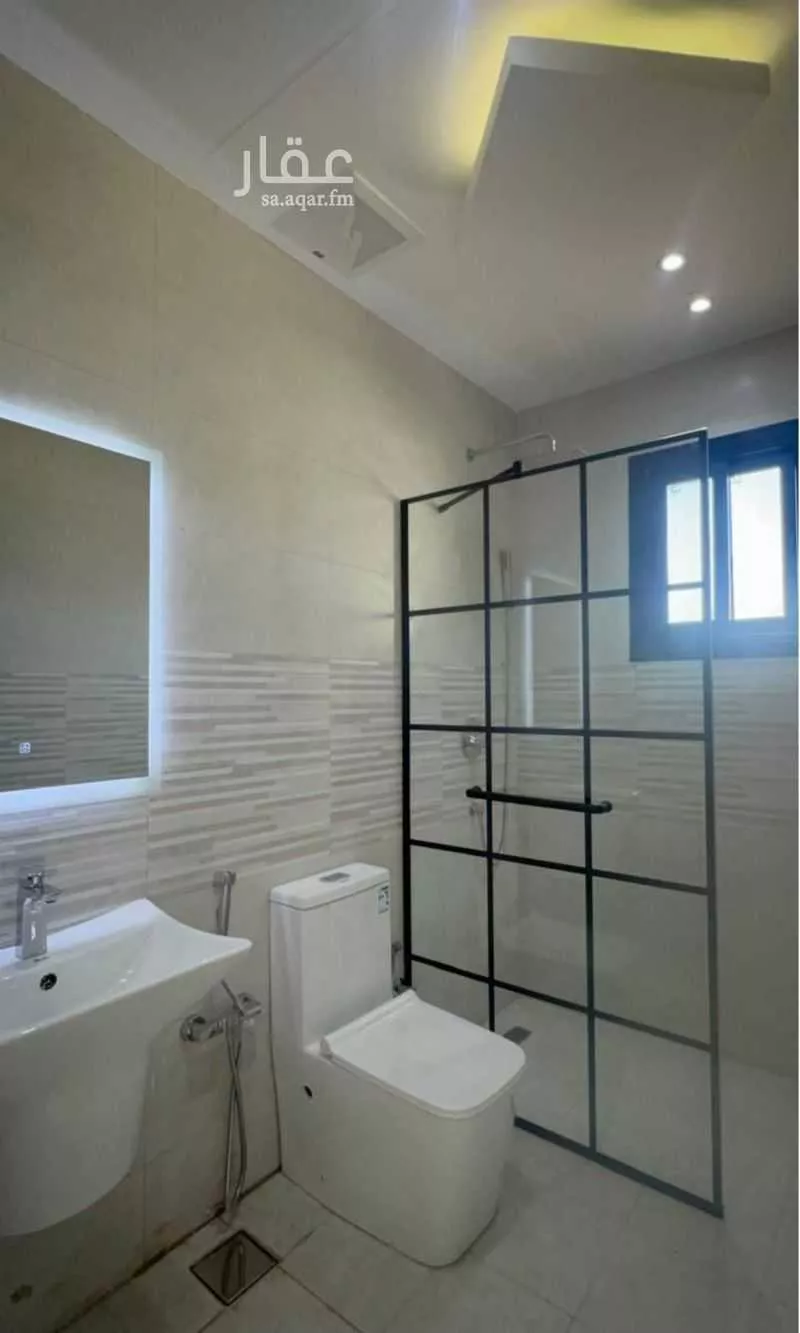 عمارة 160 م² في المطار 4
