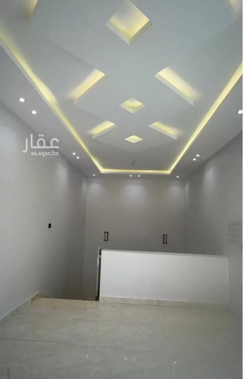 عمارة 160 م² في المطار 6