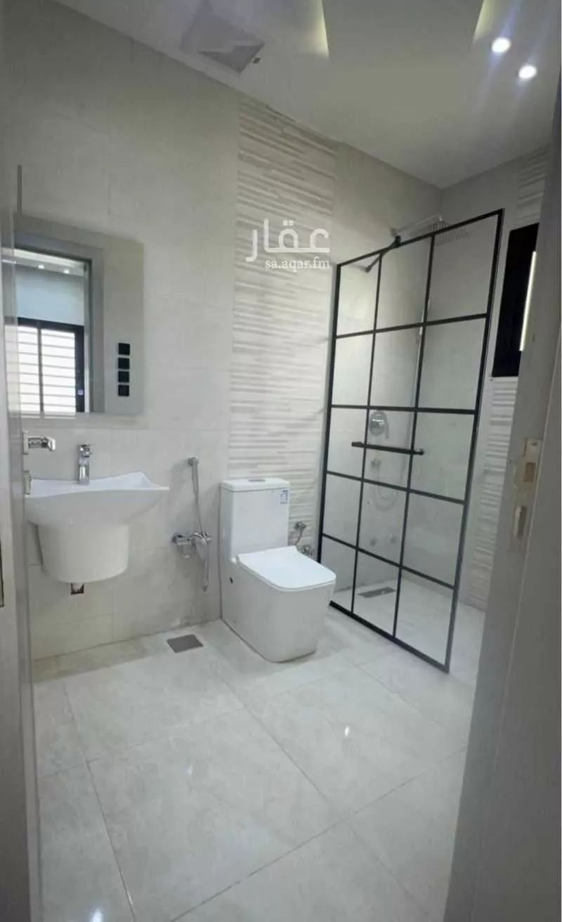 عمارة 160 م² في المطار 9