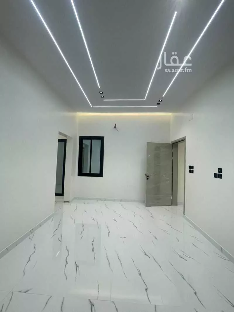 300 sqm building in Abu Kabeer 6