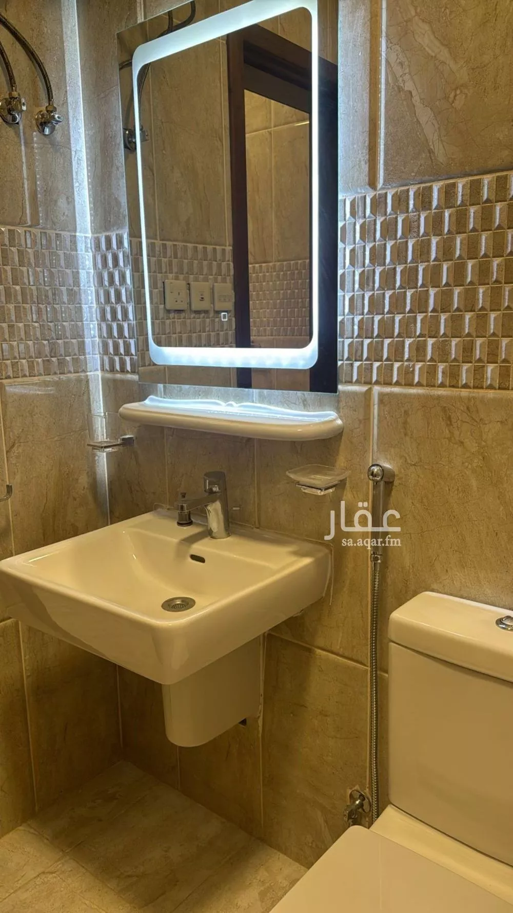 عمارة 600 م² في المبعوث 2