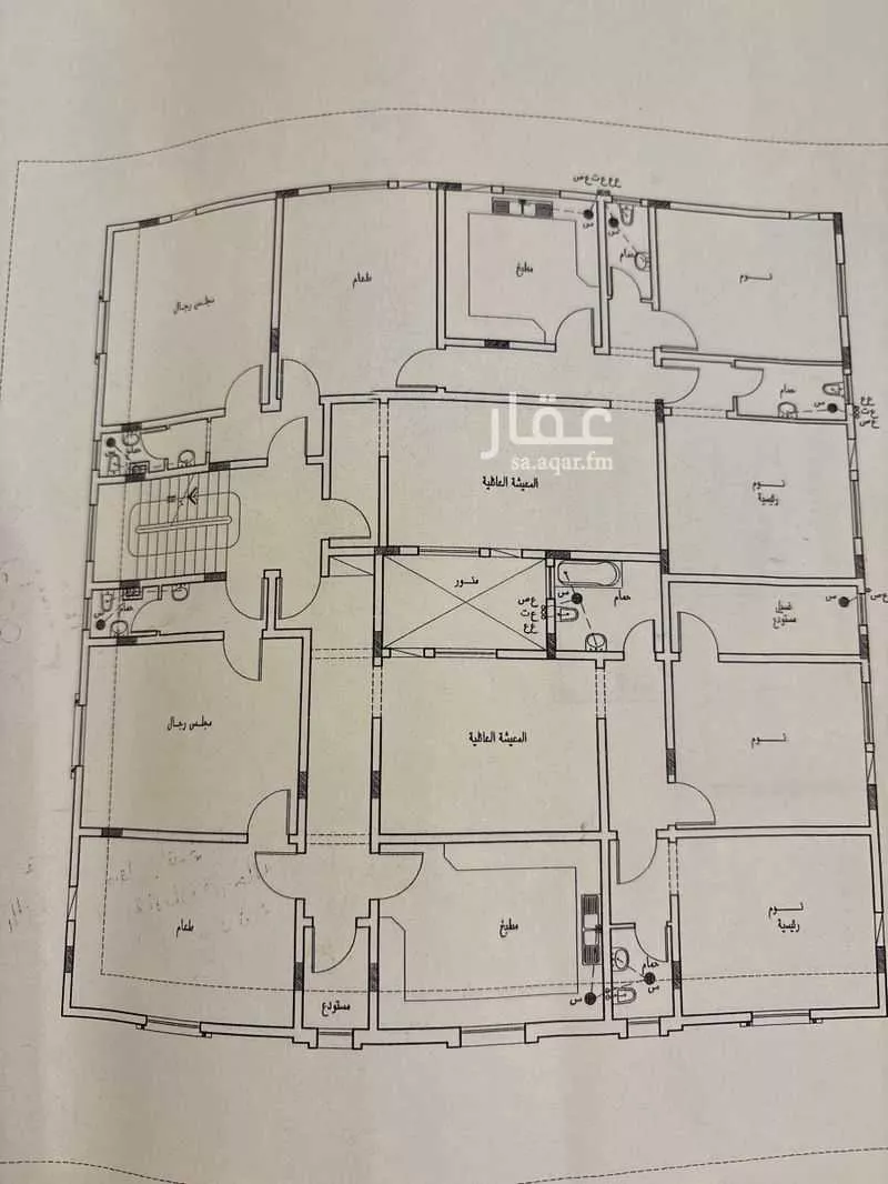 عمارة 640 م² في العزيزية 5
