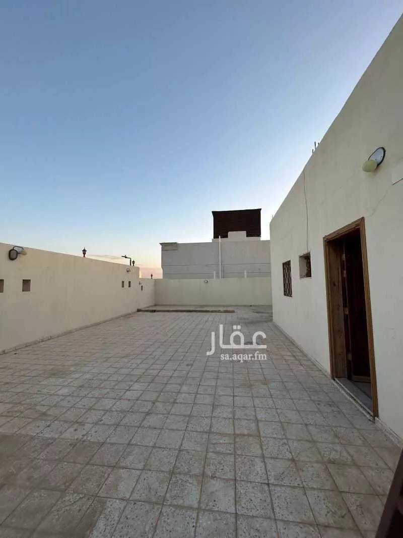 عمارة 484 م² في مذينب 3