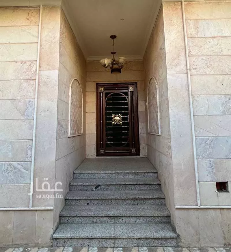 عمارة 484 م² في مذينب 7