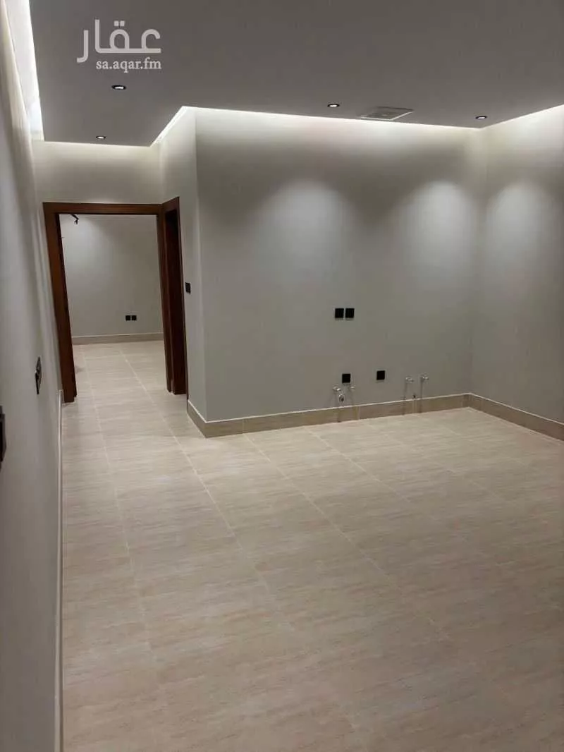 عمارة 739 م² في عين الخيف 11