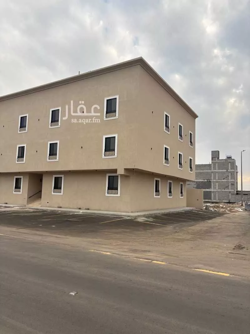 عمارة 739 م² في عين الخيف 13