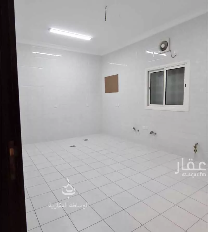 عمارة 924 م² في السلام 10