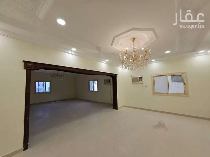 608 sqm building in Al Rayah 4
