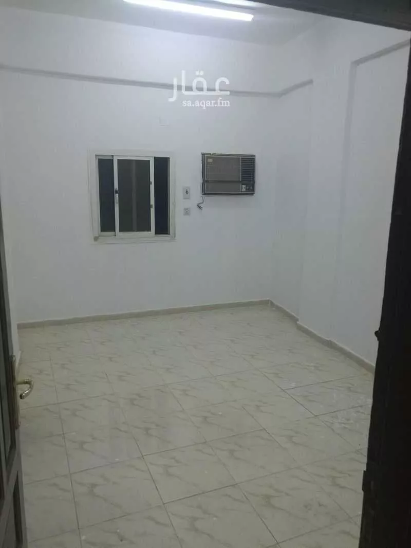 70 sqm building in Al Mughaysalah 11