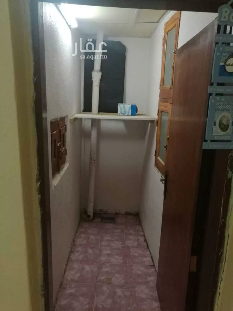 70 sqm building in Al Mughaysalah 10