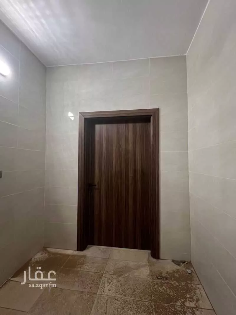 عمارة 500 م² في الملك فهد 23