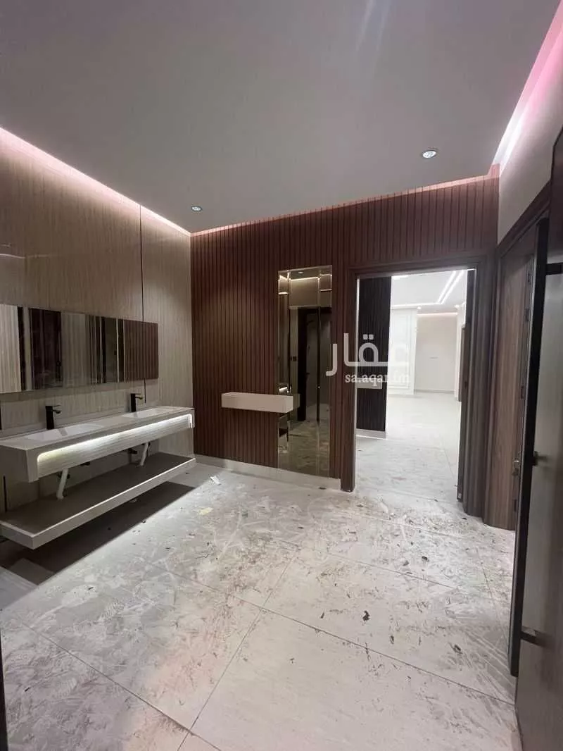عمارة 500 م² في الملك فهد 10