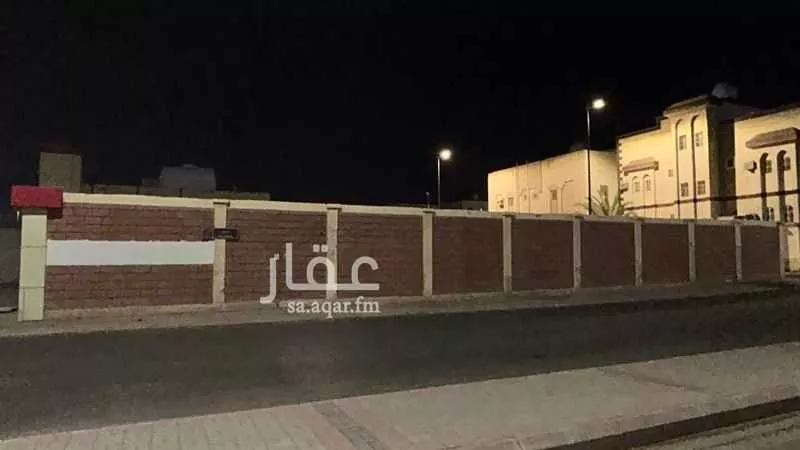 مكتب 722 م² في أبوبريقاء 6