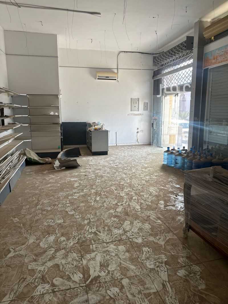 2 bedroom office in Bir Uthman, Madinah 4