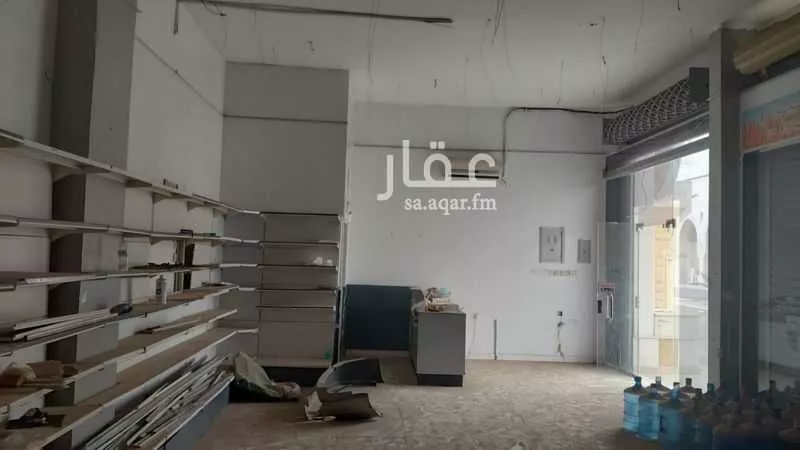 مكتب 720 م² في بئر عثمان 5