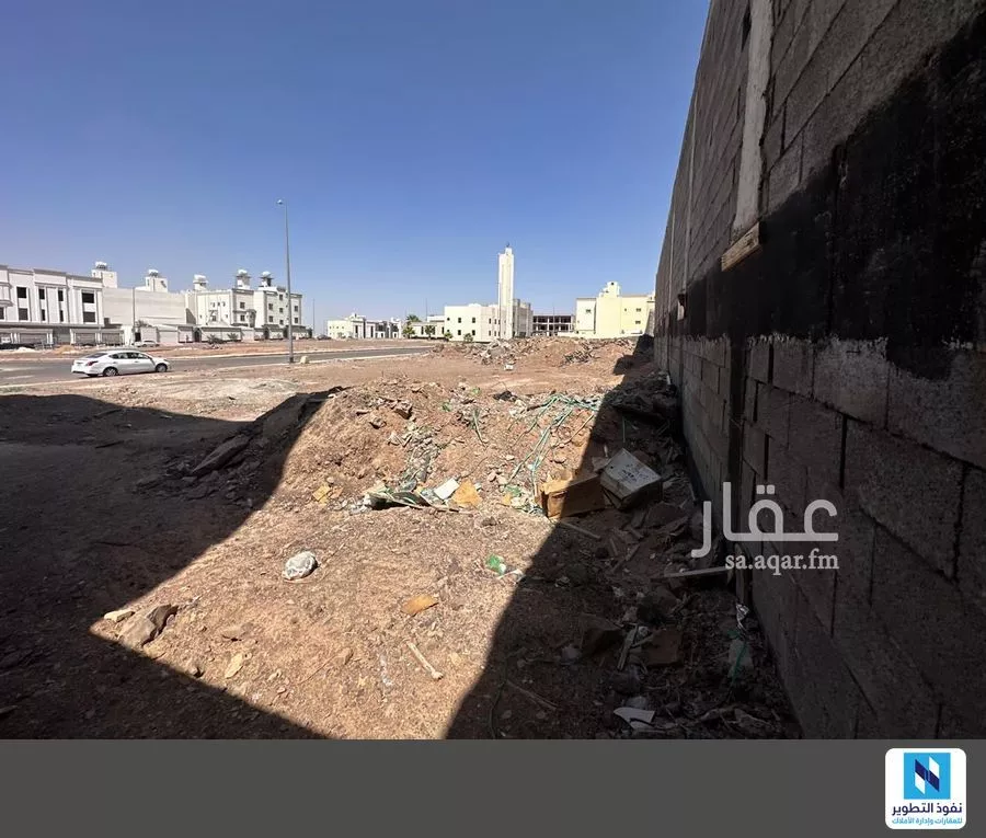 600 sqm land in Al Sadd 2