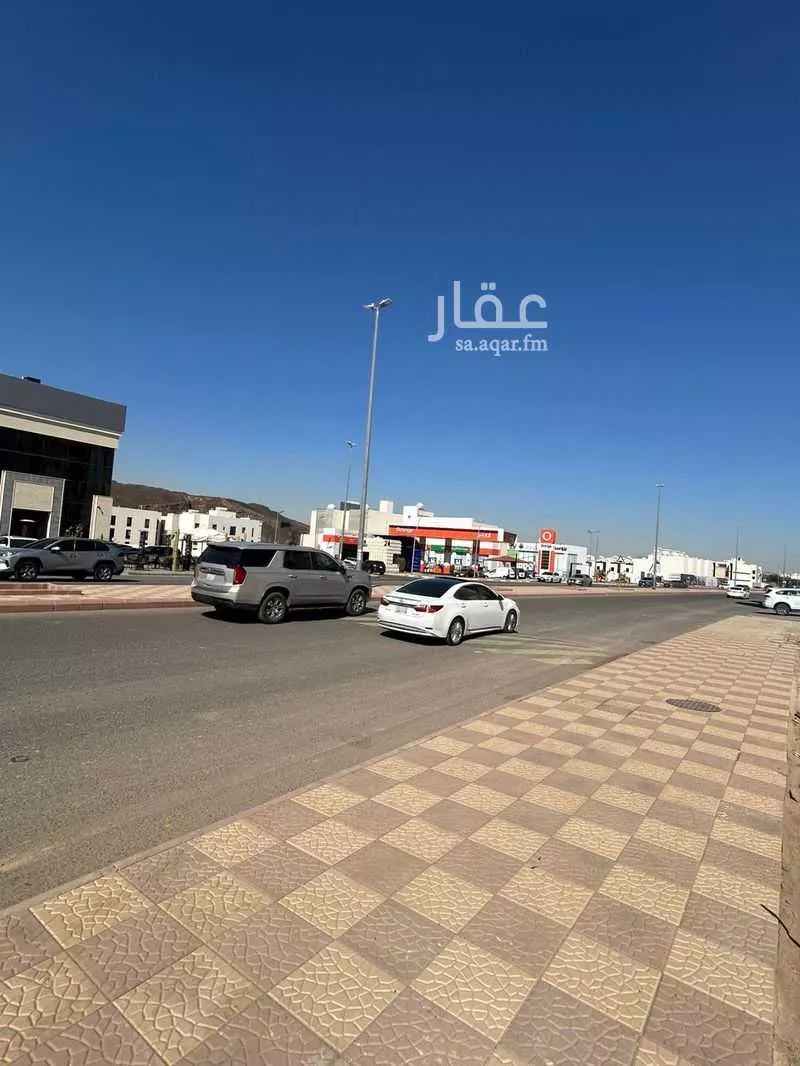 609 sqm land in Mudhainib 5