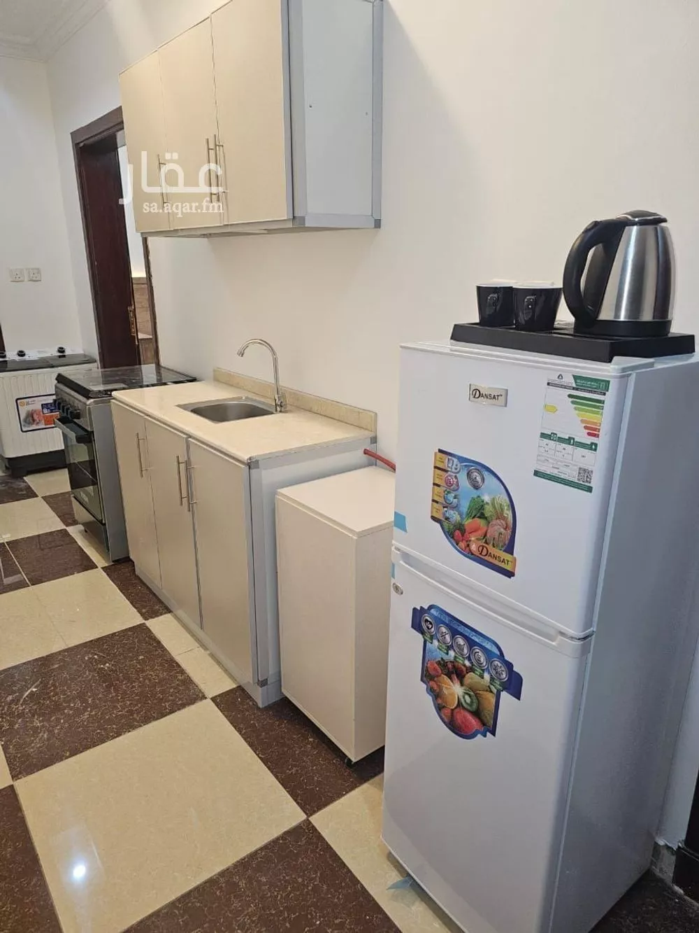 605 sqm building in Al Khalidiyyah 5