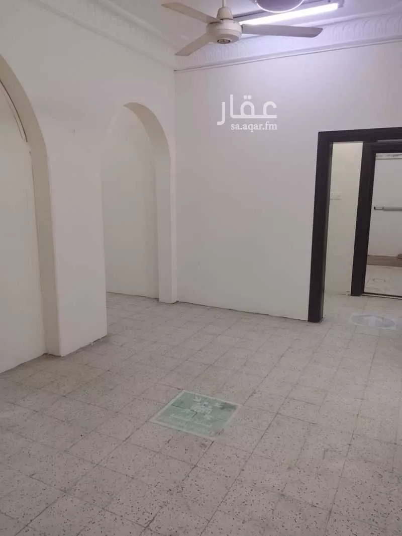 عمارة 413 م² في الدويمة 6