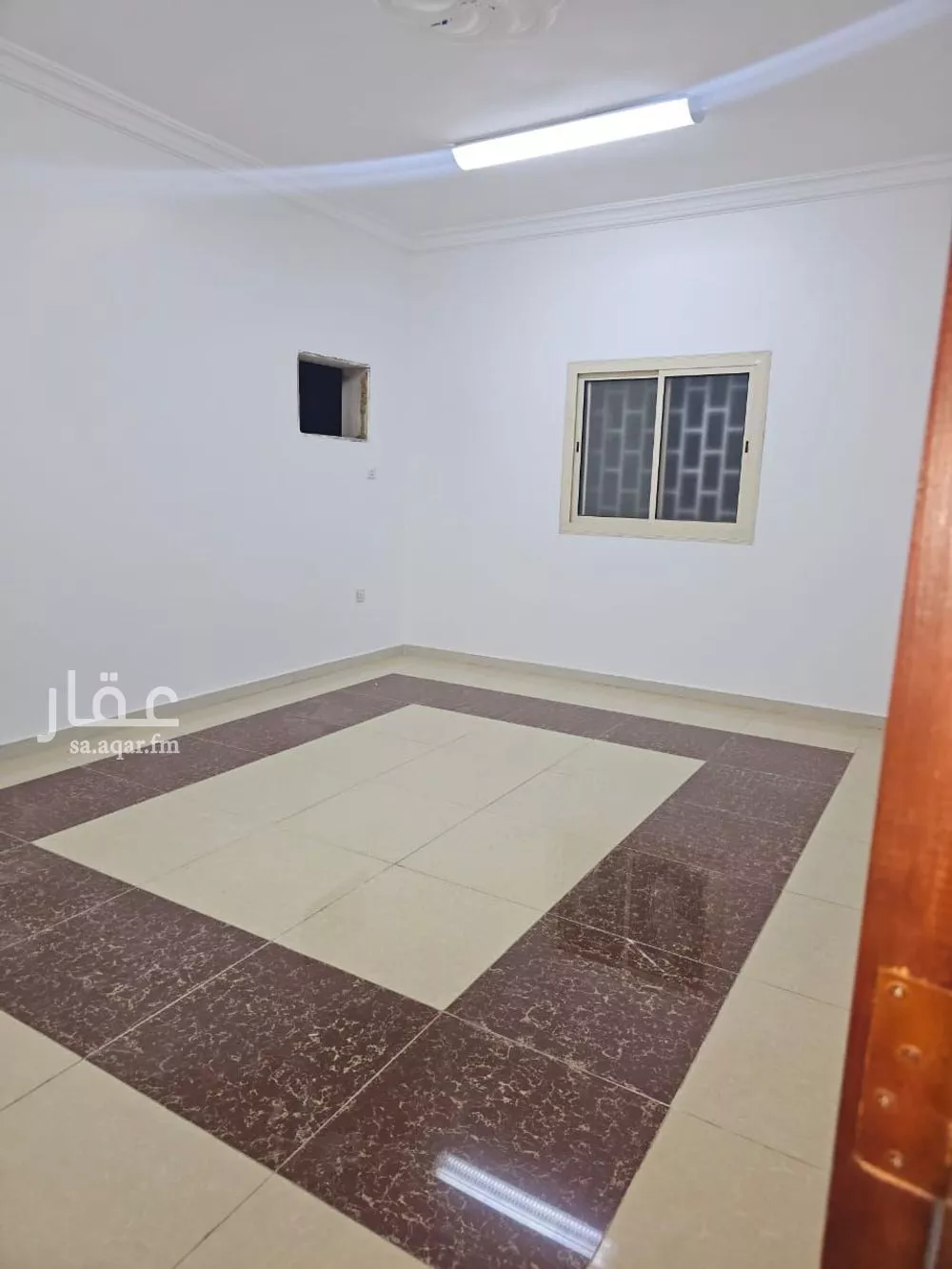 605 sqm building in Al Khalidiyyah 5