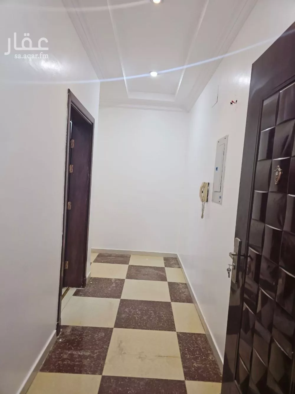 605 sqm building in Al Khalidiyyah 8