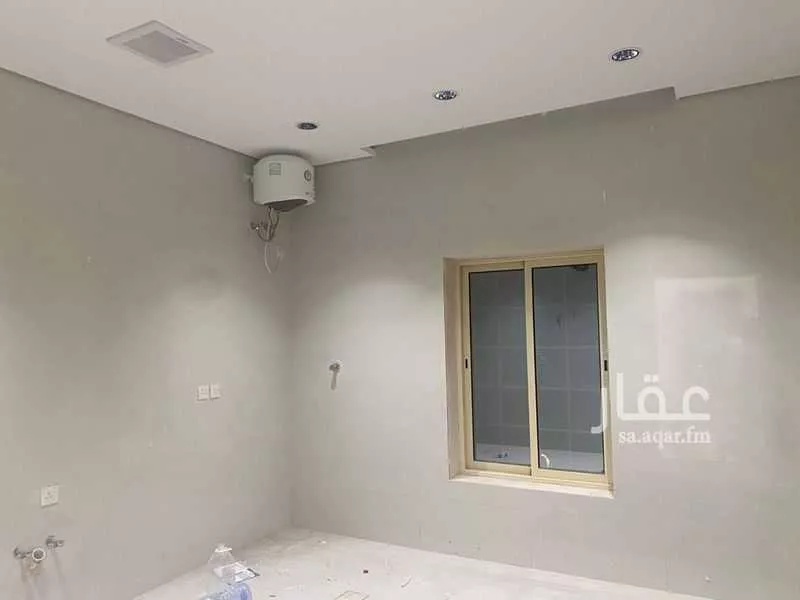 عمارة 500 م² في العزيزية 4