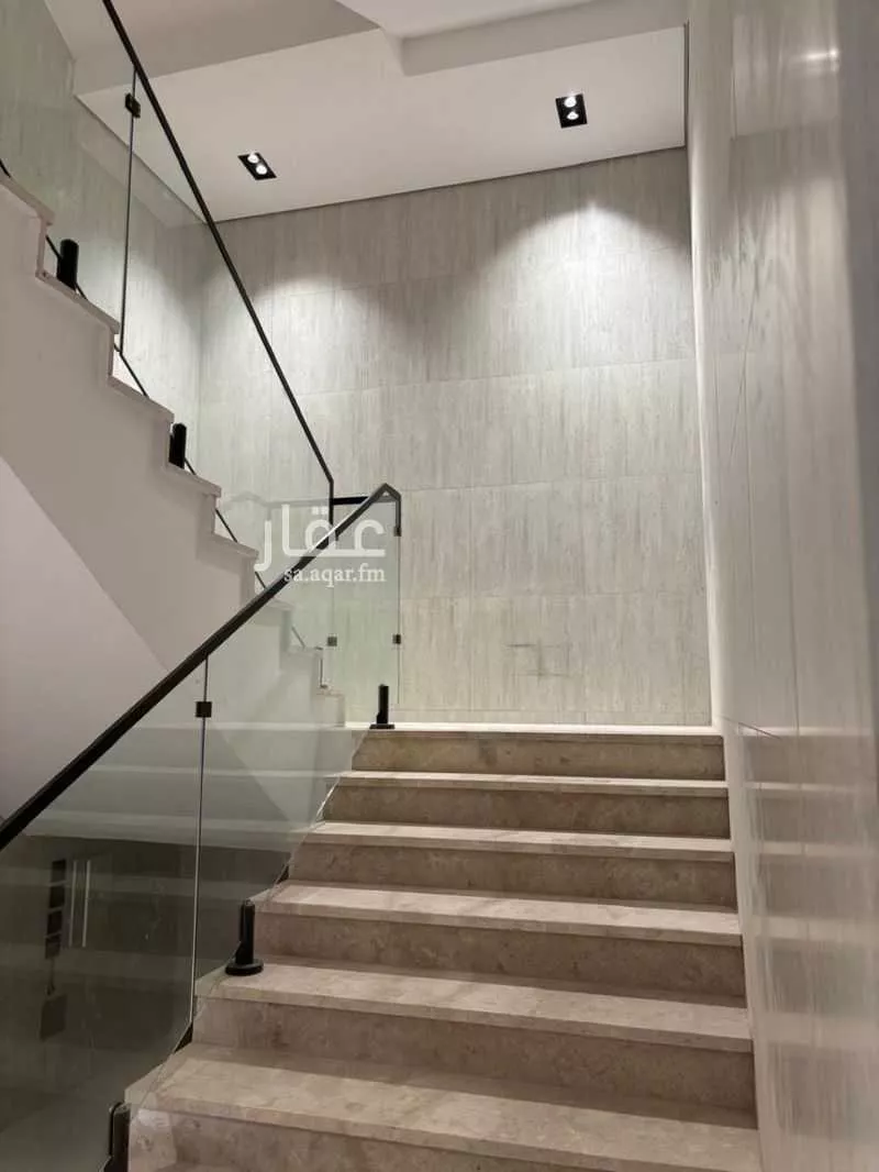 عمارة 575 م² في العنابس 15