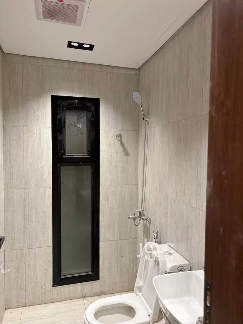 عمارة 575 م² في العنابس 5