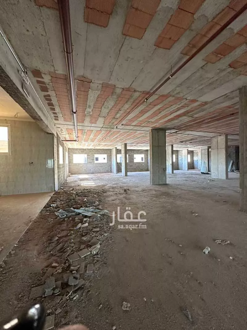 1230 sqm building in Al Hadiqah 11