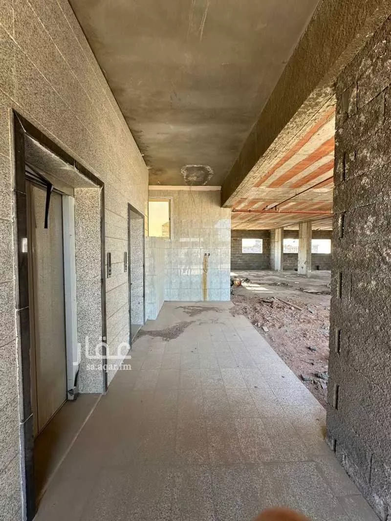 1230 sqm building in Al Hadiqah 8