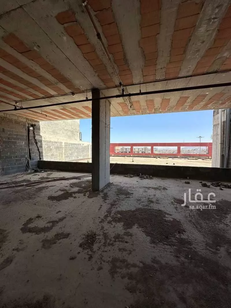 1230 sqm building in Al Hadiqah 10