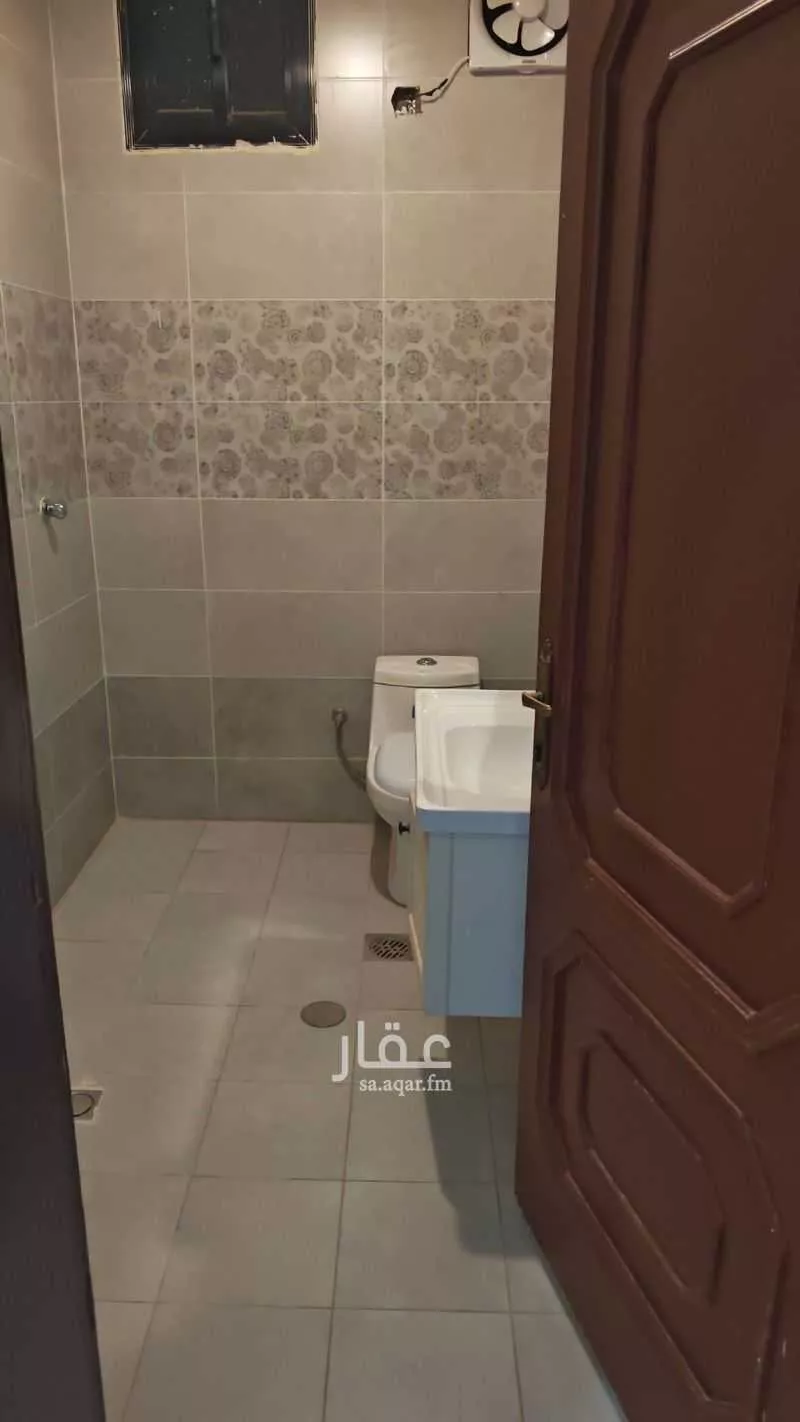 179 sqm building in Al Duwaymah 5