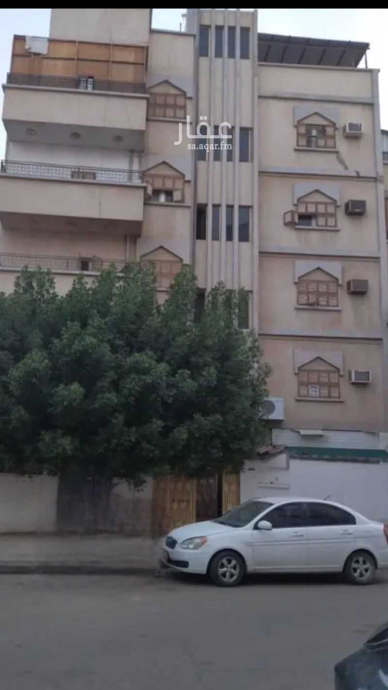 20 bedroom building in Qurban, Madinah 2