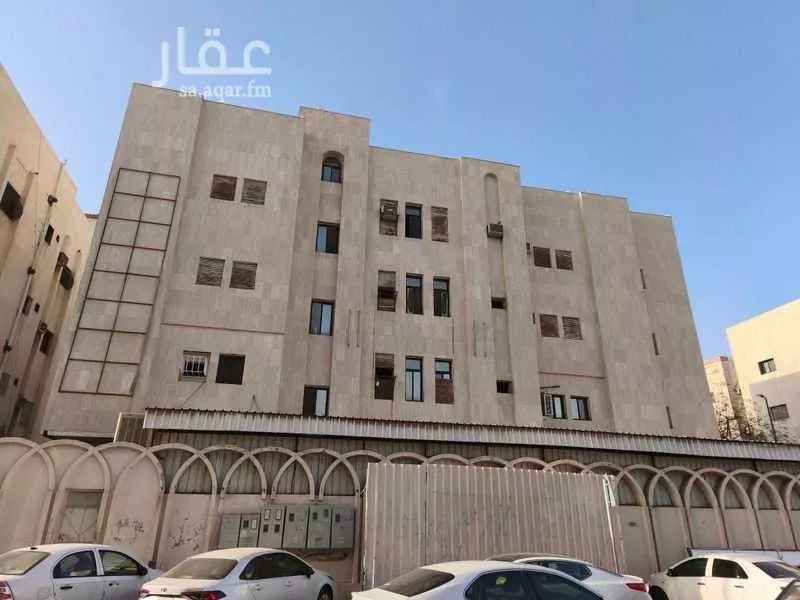 عمارة 662 م² في العريض 3