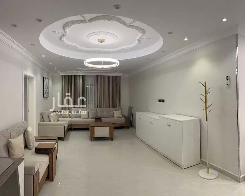 594 sqm building in Al Difa 3