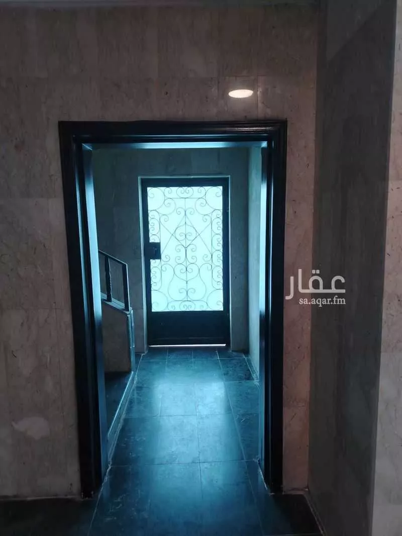 عمارة 370 م² في بنى حارثة 7