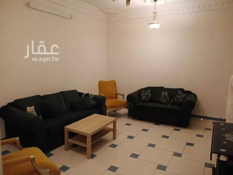 722 sqm building in Al Khalidiyyah 11