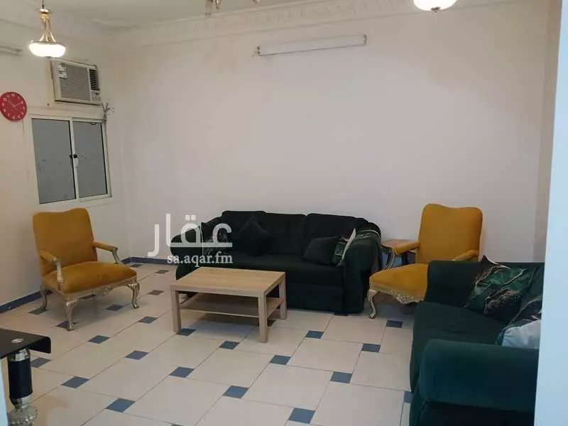 722 sqm building in Al Khalidiyyah 5