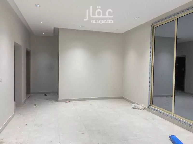 500 sqm building in Al Aziziyah 2