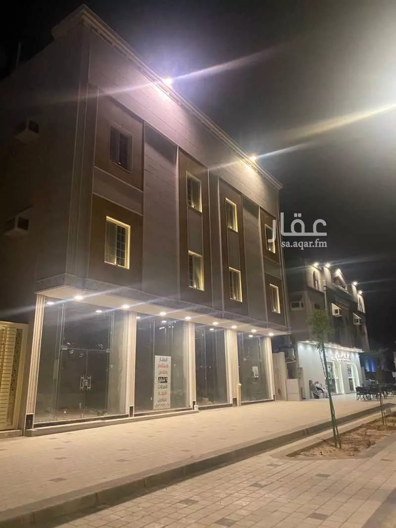 500 sqm building in Al Aziziyah 3