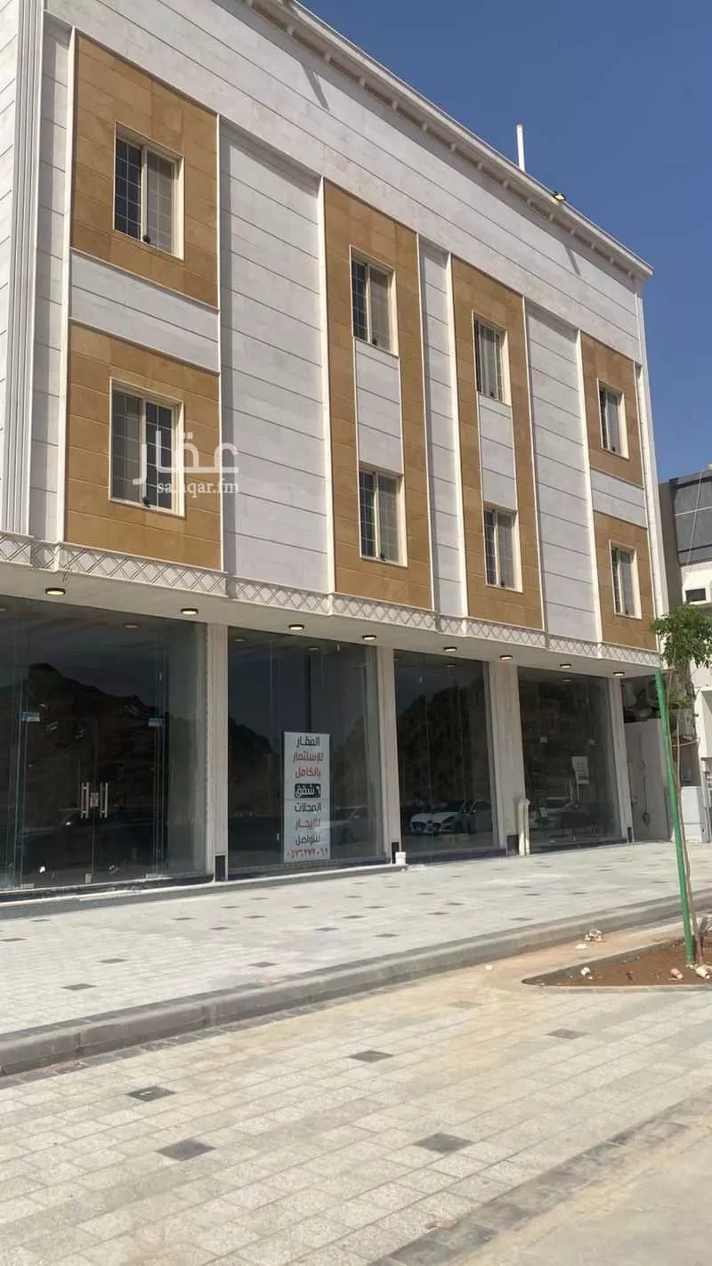 500 sqm building in Al Aziziyah 7