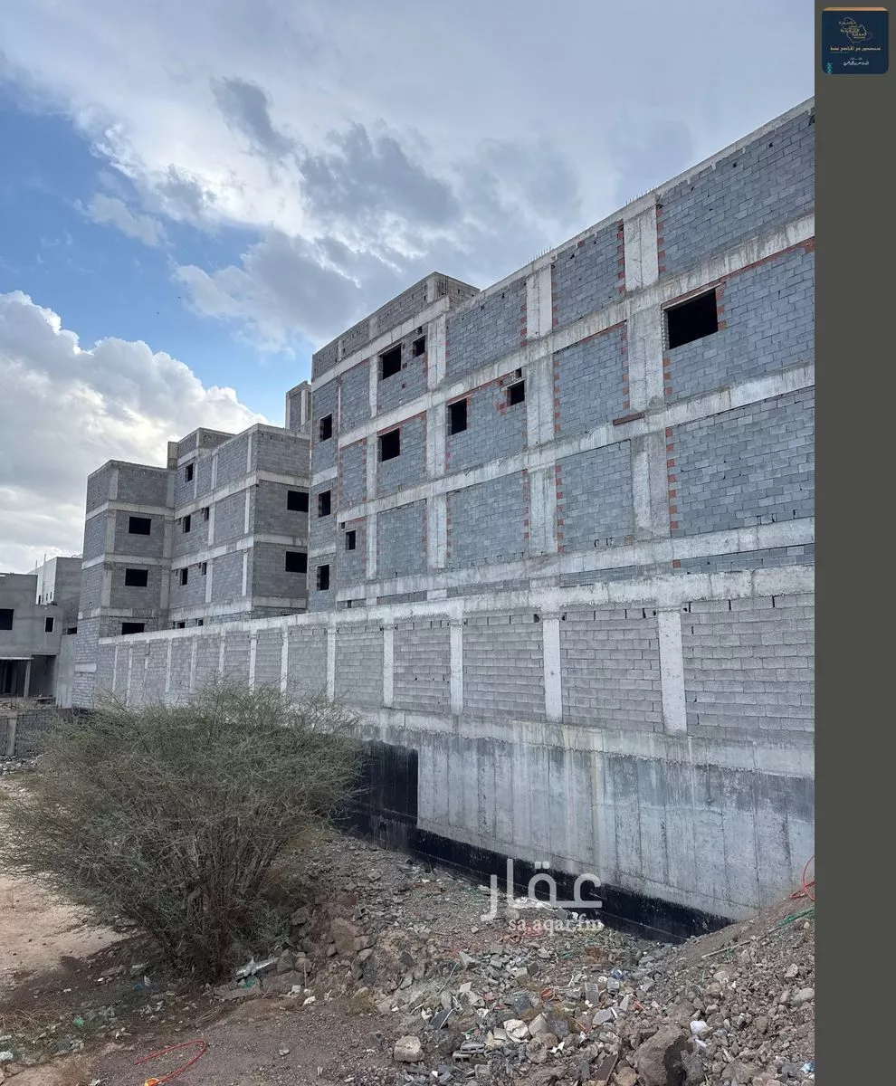 عمارة 1197 م² في نبلاء 11