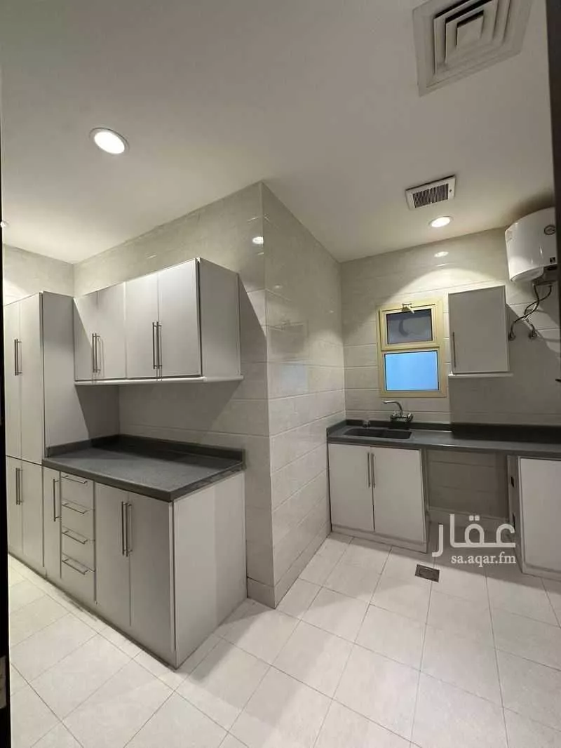 4 bedroom apartment in An Nafal, Riyadh 5