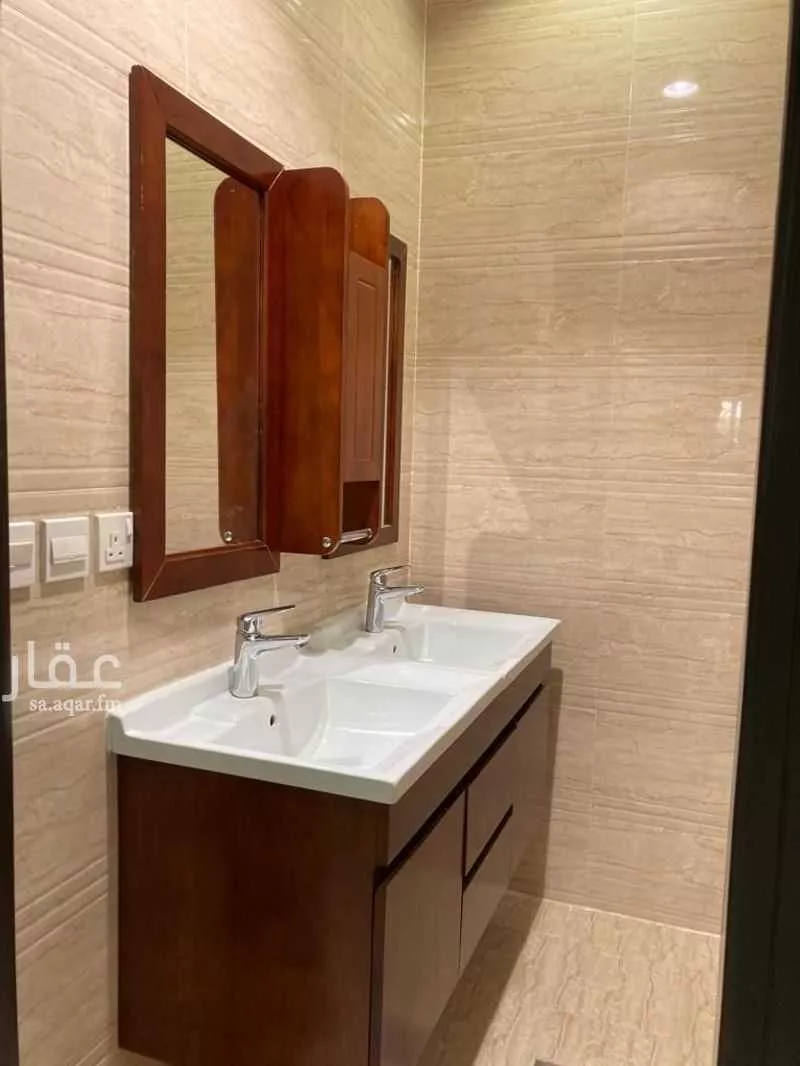 4 bedroom apartment in An Nafal, Riyadh 11