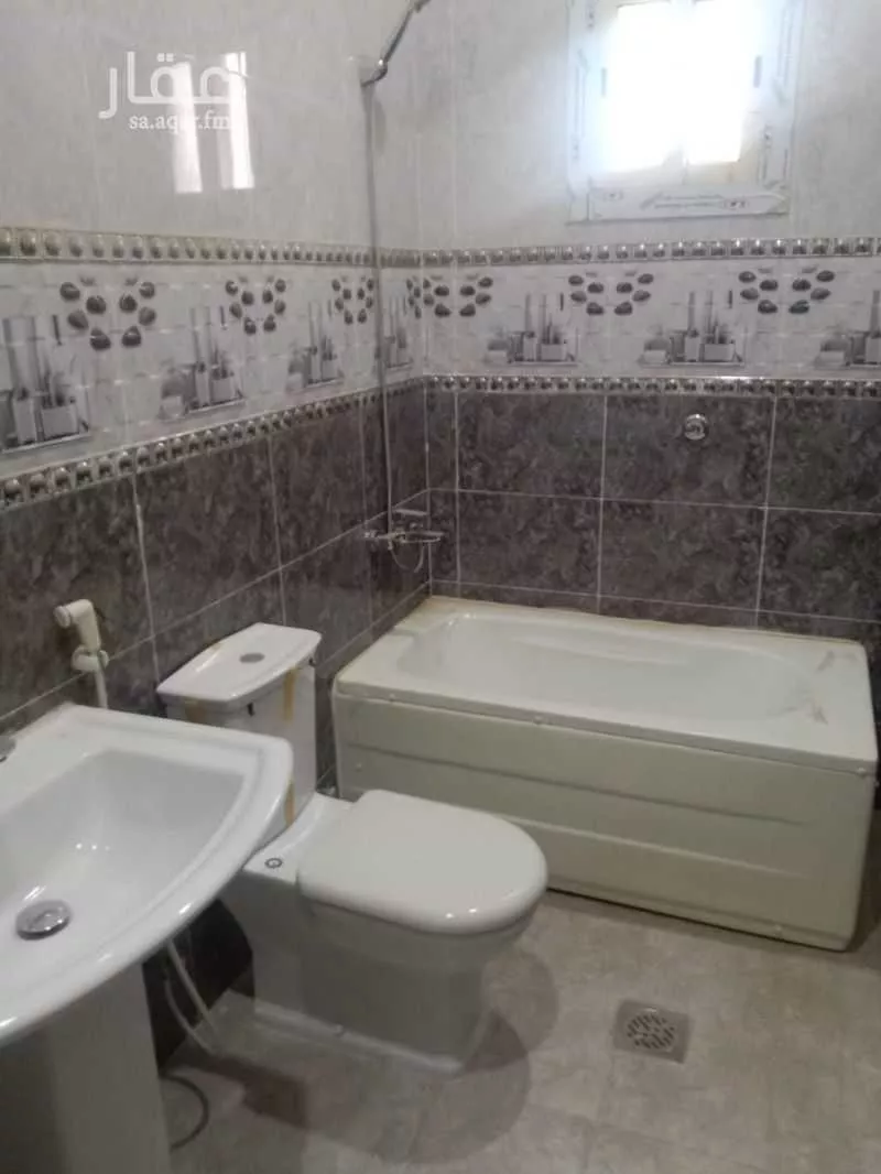 4 bedroom apartment in Al Asalah, Jeddah 5
