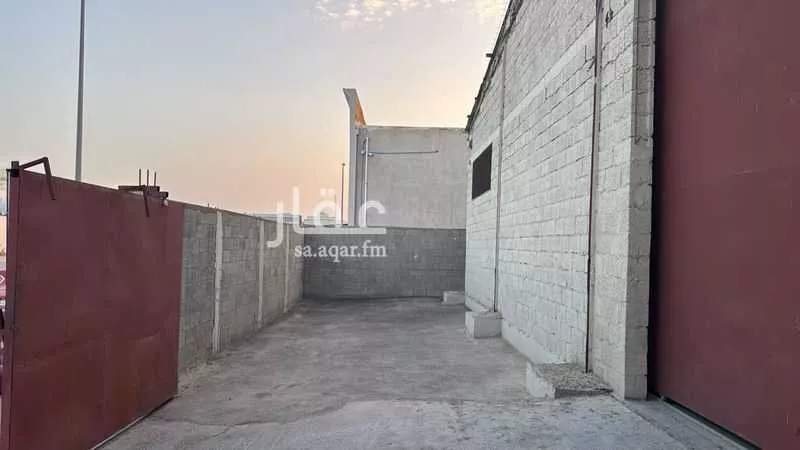 1 bedroom warehouse in Al Manar, Eastern Province 3