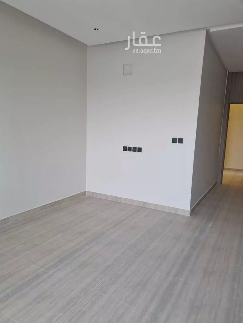 5 bedroom villa in Al Buhairah 9
