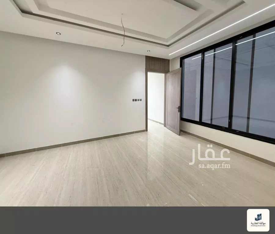 6 bedroom villa in Al Amwaj 9