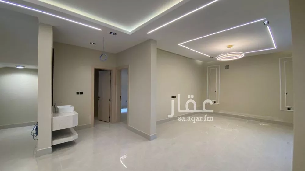 فيلا 9 غرف في الأمواج 4