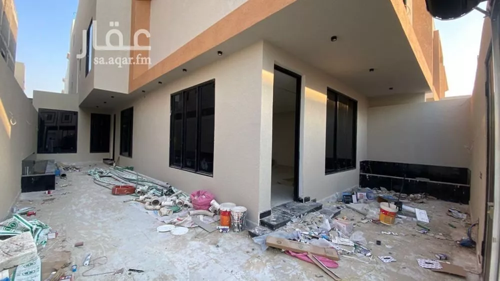 7 bedroom villa in As Sawari 7